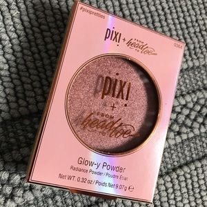 Pixi Glow-y Powder
